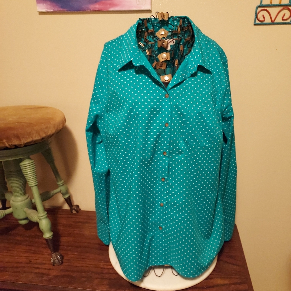 Ladies green polka dotted oxford.